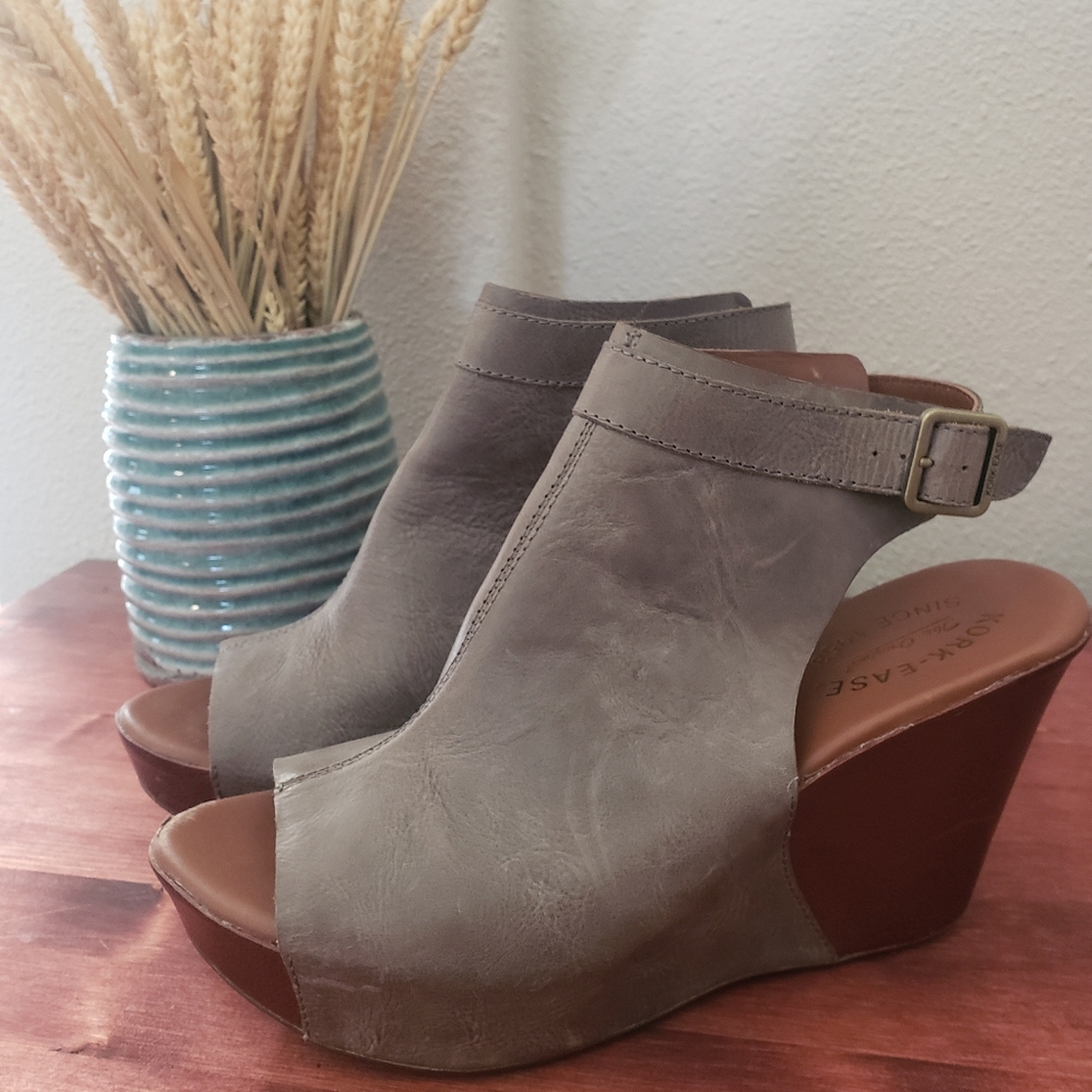 Kork-Ease Gray Wedge Sandals